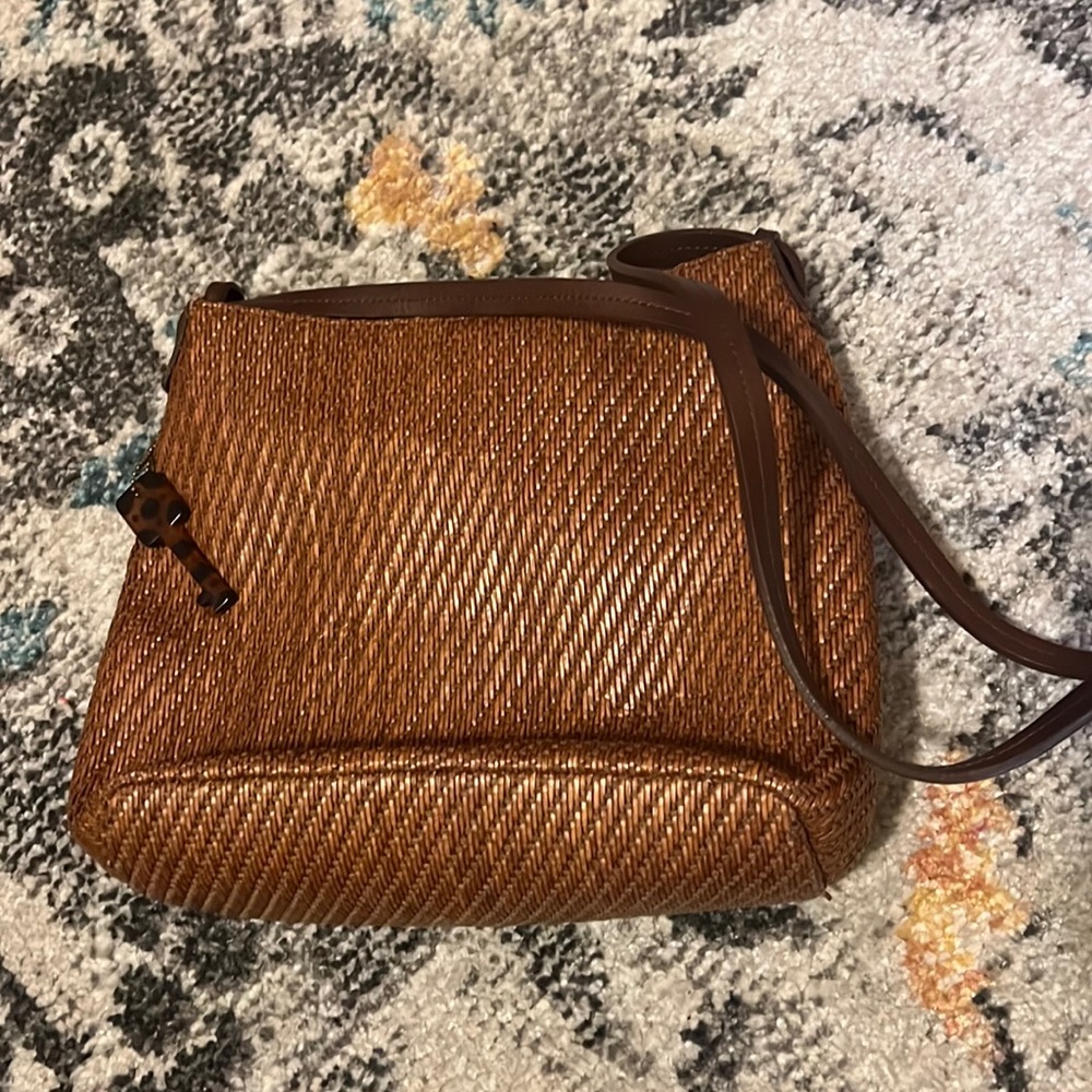 Vintage weaved fossil bag